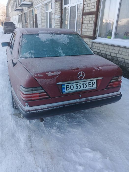 Продам мерседес124