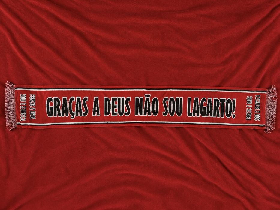 Cachecois do benfica 15€ cada , gorro do benfica15€