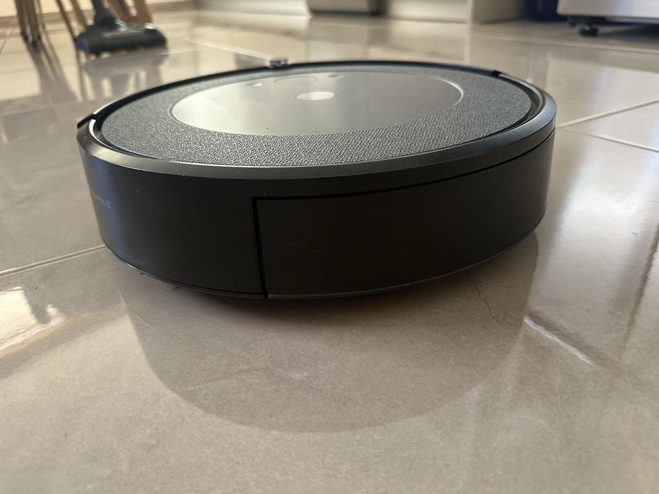 IRobot I3+ sem a base
