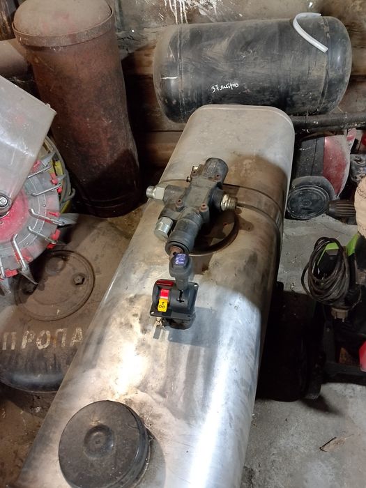 Гідравліку на Рено преміум коробка Б18 ціна договірна