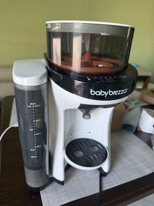 Babybrezza машинка для приготування суміші