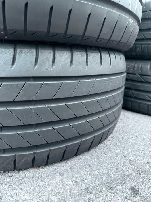 255 45 19 Bridgestone Turanza T005 90% 2024 шини Літо