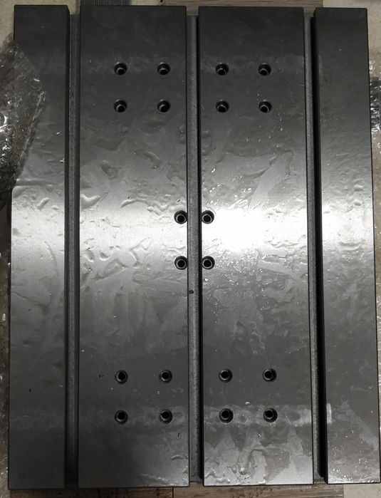 Чугунная станина для  ЧПУ станка .