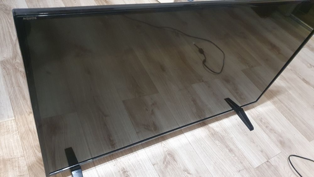 Matryca i,  podświetlenie Sharp LC-43CFE4142