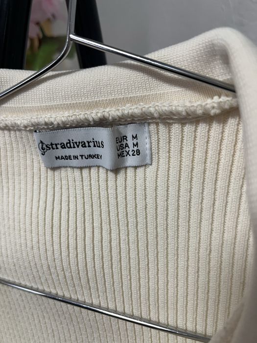 stradivarius кофта