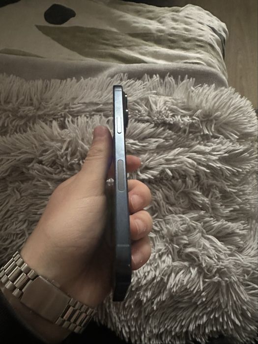 Witam posiadam do sprzedania iPhone’a 15 pro Max 256 GB telefon stan igła