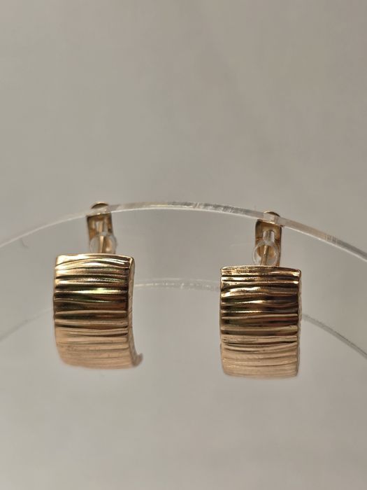 Золоті сережки 585