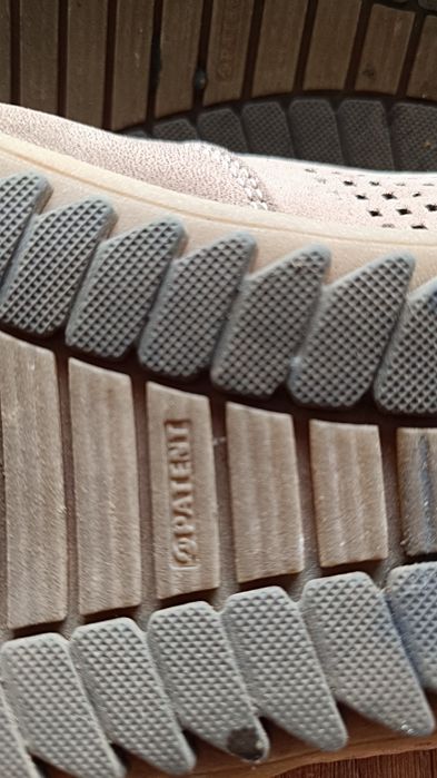 Продам макасіни чоловічі