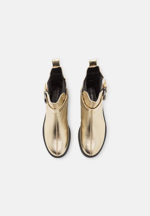 Botki złote na czarnej platformie Even&Odd 41