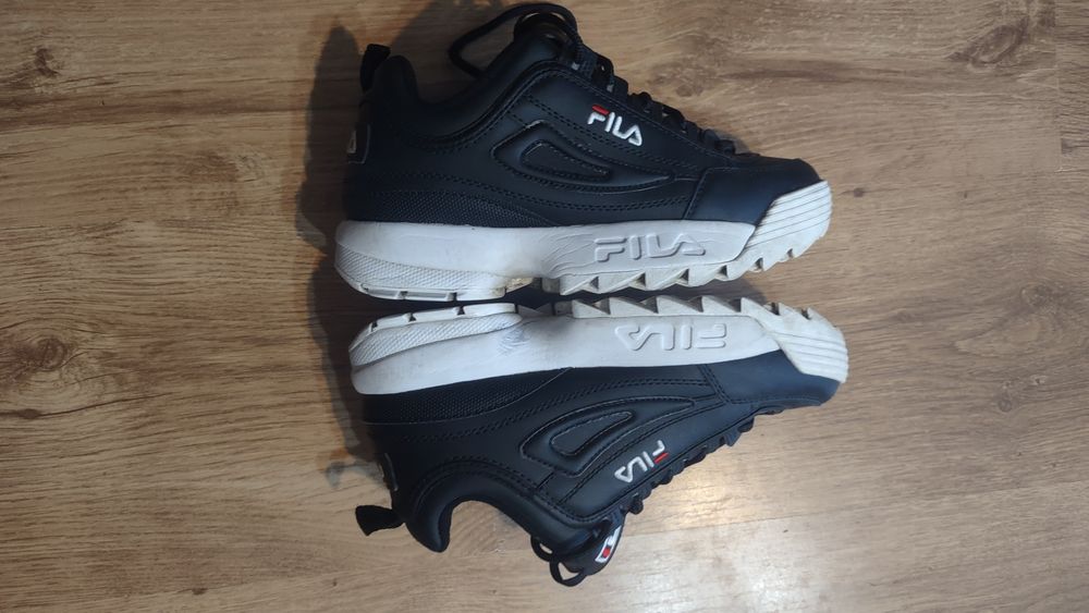 buty,   Fila  37