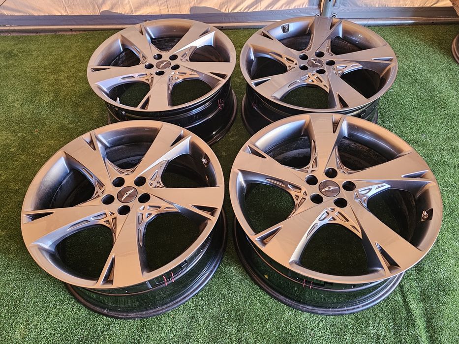 Felgi 22" Aluminiowe Hyundai Genesis GV80 9,5J22 ET-47 Czujniki 5x114,3