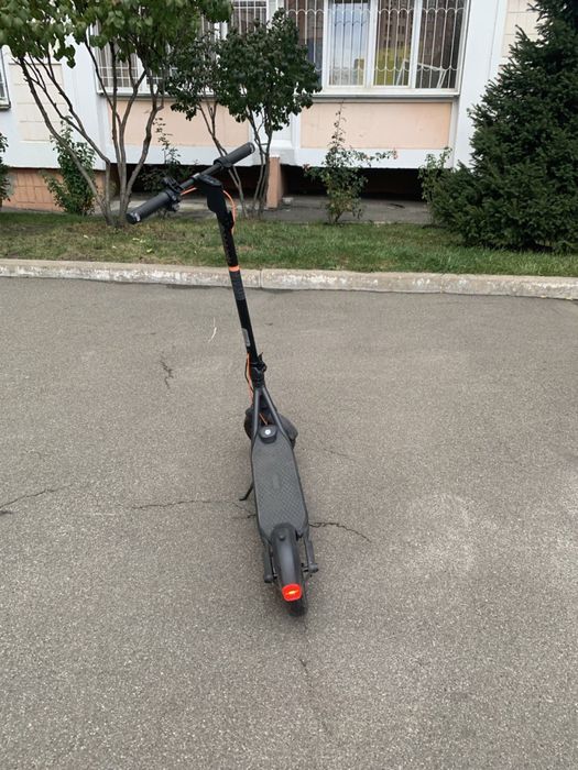 Електросамокат Ninebot F2 pro