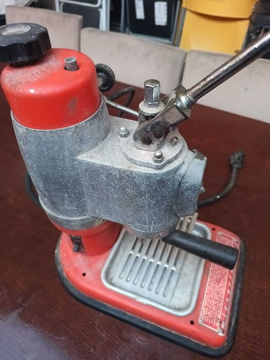 Máquina café antiga Microcimbhali