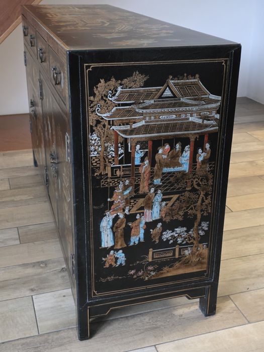 Комод китайський