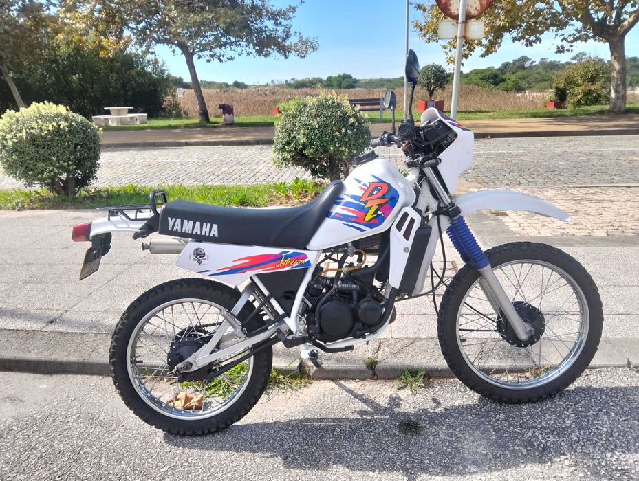 Yamaha DT 50 restaurada
