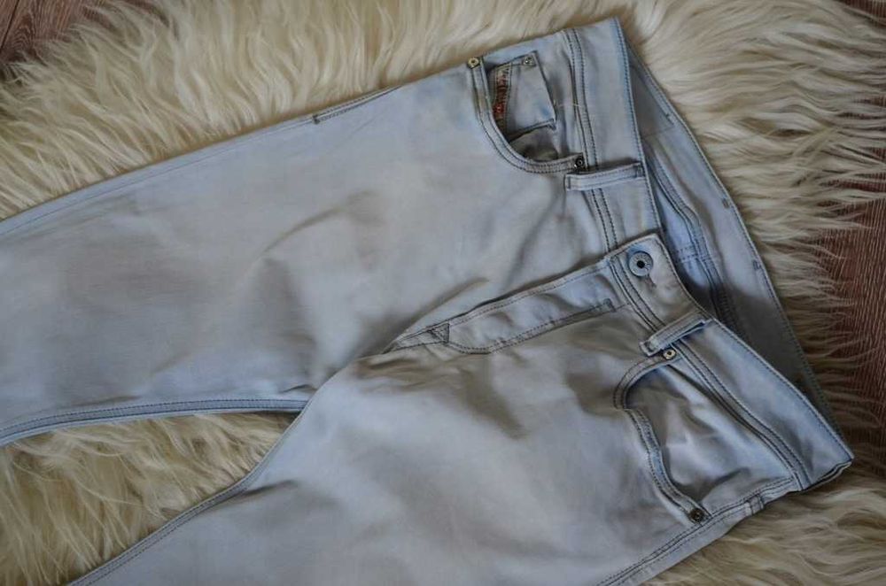 DIESEL SLEENKER Blue Sky W30 L34 L36 slim skinny rurki W31 streetwear