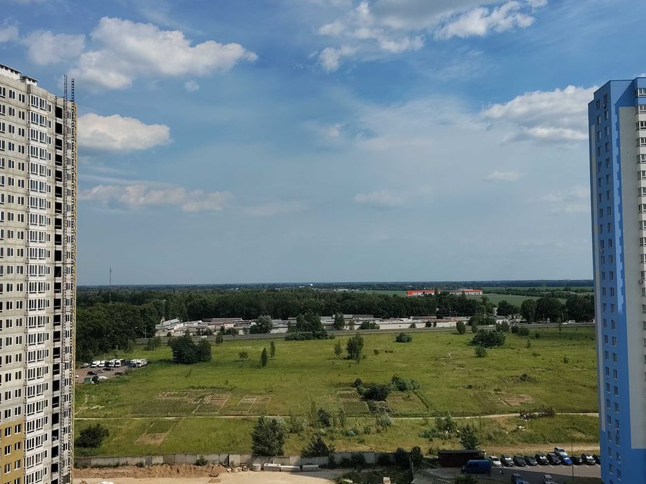 Світла 43м2 квартира-студіо в затишному районі.