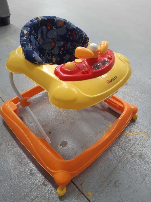 carinho aprender andar