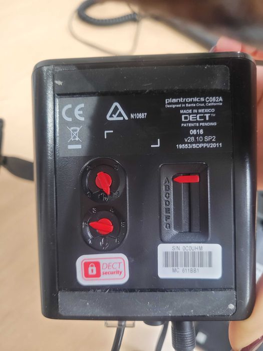 Zestaw Plantronics C052A + Telefon analogowy Alcatel TEMPORIS T 780