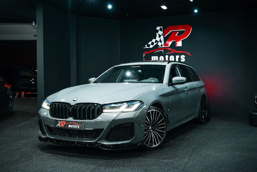 BMW 530 e Pack Desportivo M