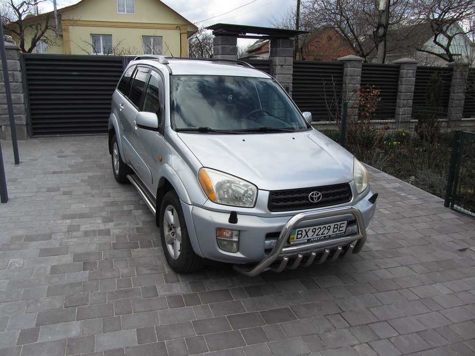 Toyota RAV4 2002 II покоління 2.0i MT (150 к.с.) 4WD