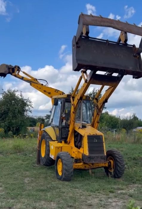 JCB 3CX екскаватор навантажувач