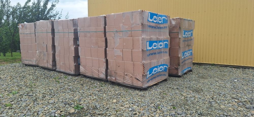 Pustak ceramiczny leier