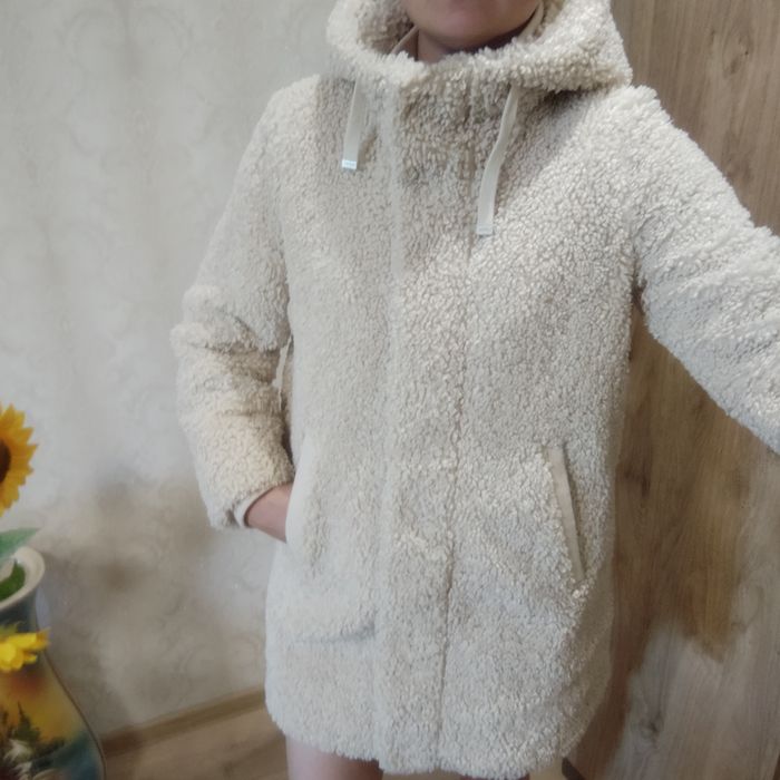 Зимова куртка Esprit барашка