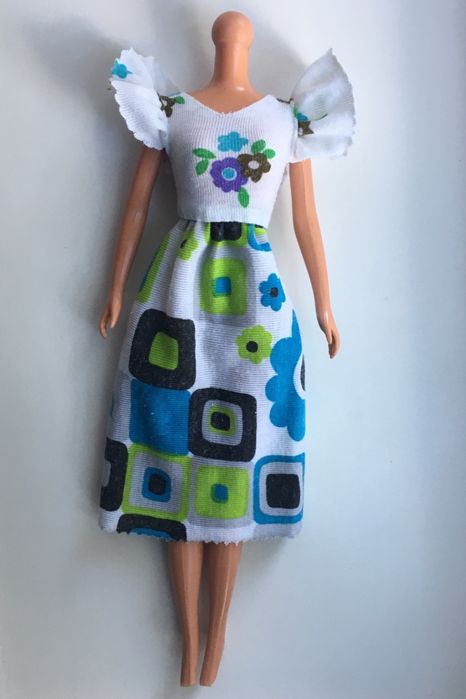 Разные платья кукольные для Барби Barbie лялька кукла одежда одяг