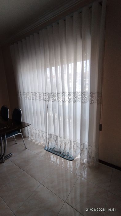 Cortinados com varão