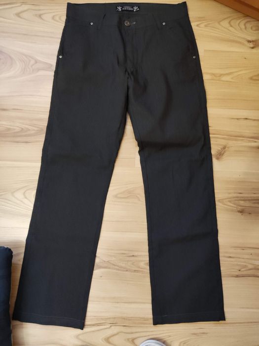 Продам Штани практично нові.