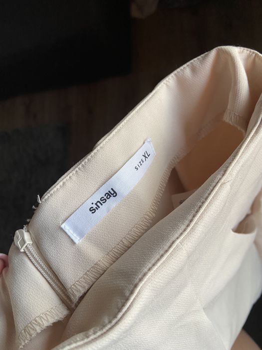 Eleganckie spodnie beżowe XL