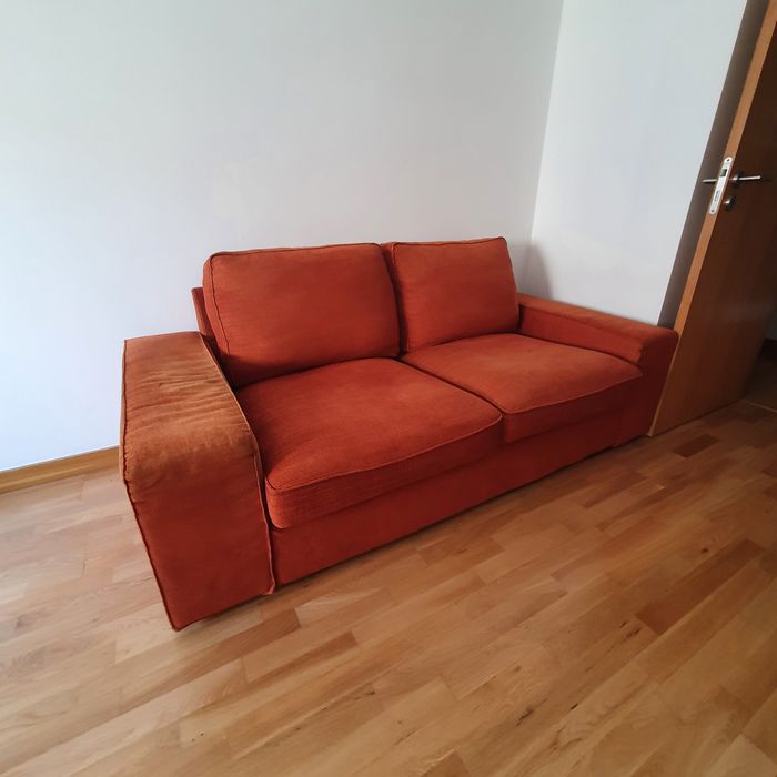Sofá KIVIK IKEA (2 Lugares) – Laranja/Tijolo