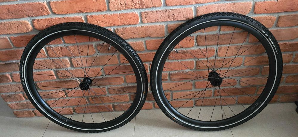 Koła gravelowe DT Swiss G540 + opony Giant Crosscut Gravel 2