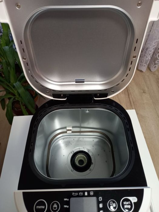 хлібопічка Tefal біла