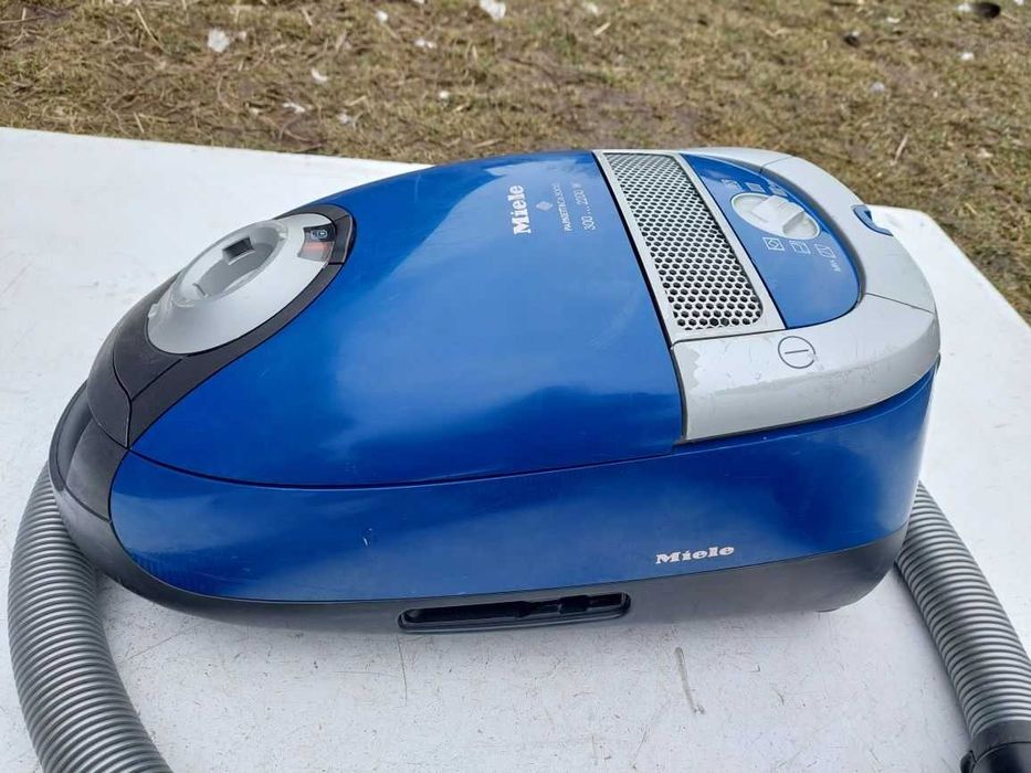 Odkurzacz Miele i Philips 2000vat