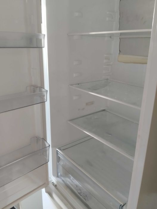 Полки ящики двері для холодильника Gorenje горенье