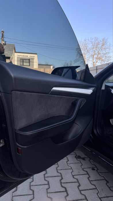 Tesla 3 perfomace 2021