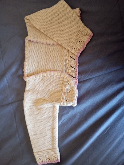 Casacos menina novos todos 15 euros