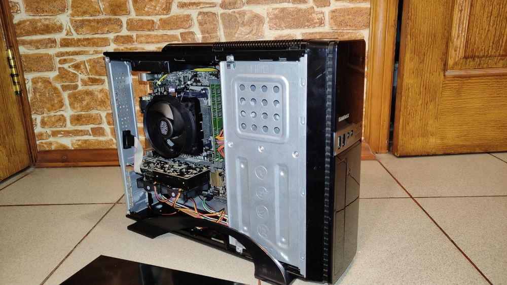 Бюджетний міні пк AMD Athlon X4 860K, GTX 750Ti, 16GB DDR3, SSD 256GB