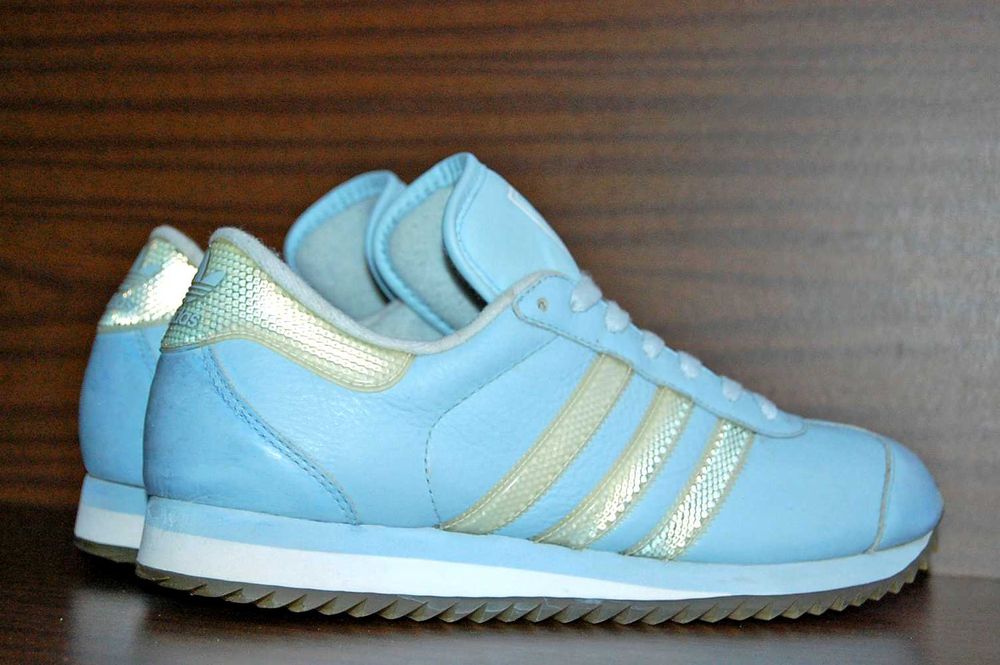 Кроссовки ADIDAS р.40-41 original VIETNAM