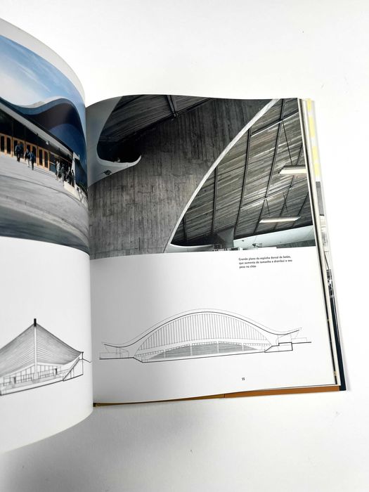 Eero Saarinen 1910/1961 Um expressionista estrutural Taschen 2010