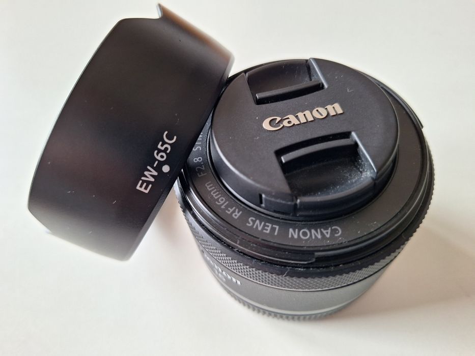Canon RF 16 f2.8