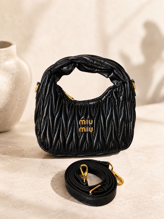 Mala Miu Miu Preta