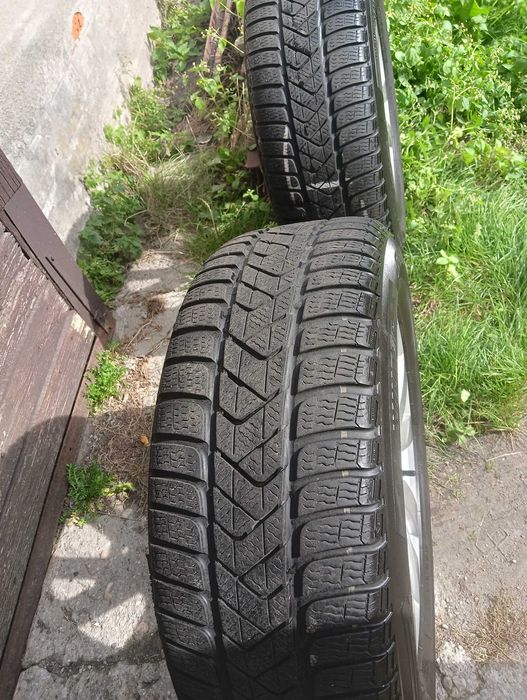 Felgi aluminiowe z oponami