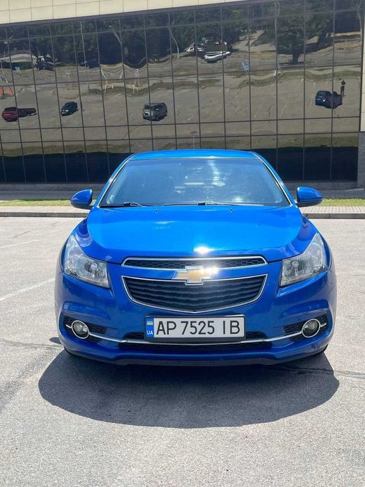 Продам Chevrolet cruze 2010
