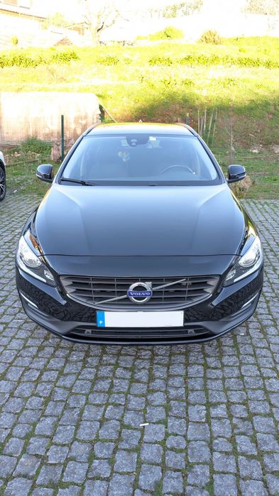 Volvo V60 D2