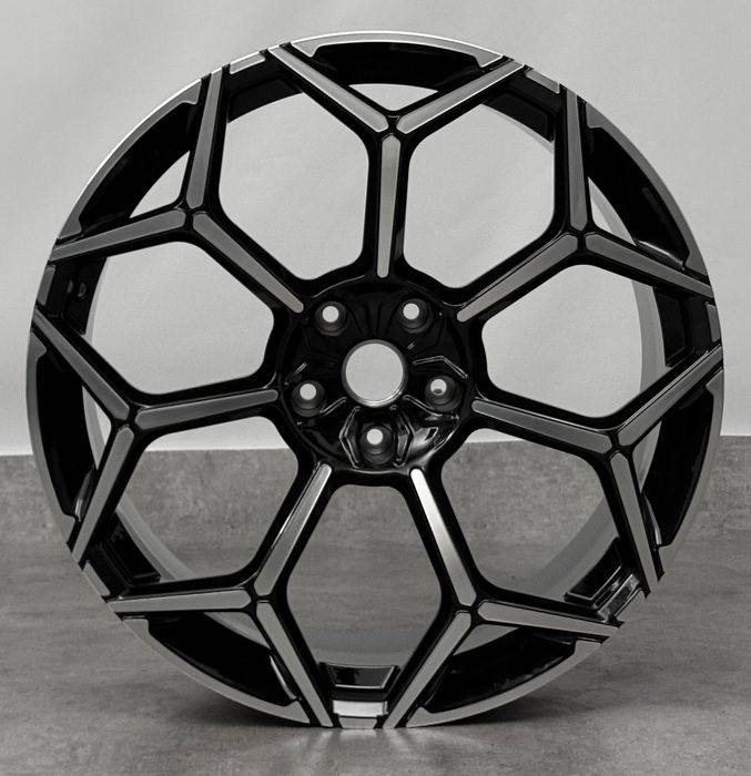 Lamborghini Urus Performance Felgi Rims Felgen 23”