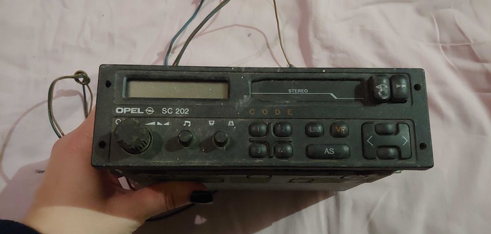 Автомагнитола Opel SC 202B 90 274 453 под ремонт или на запчасти