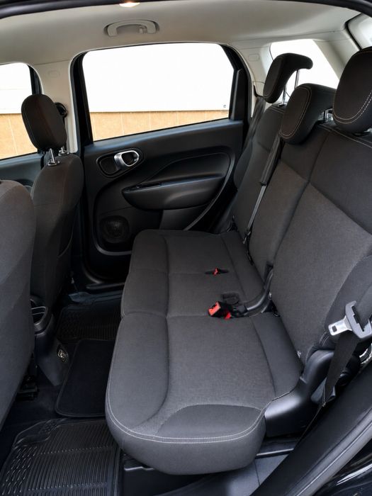 Vendo FIAT 500L em otimo estado